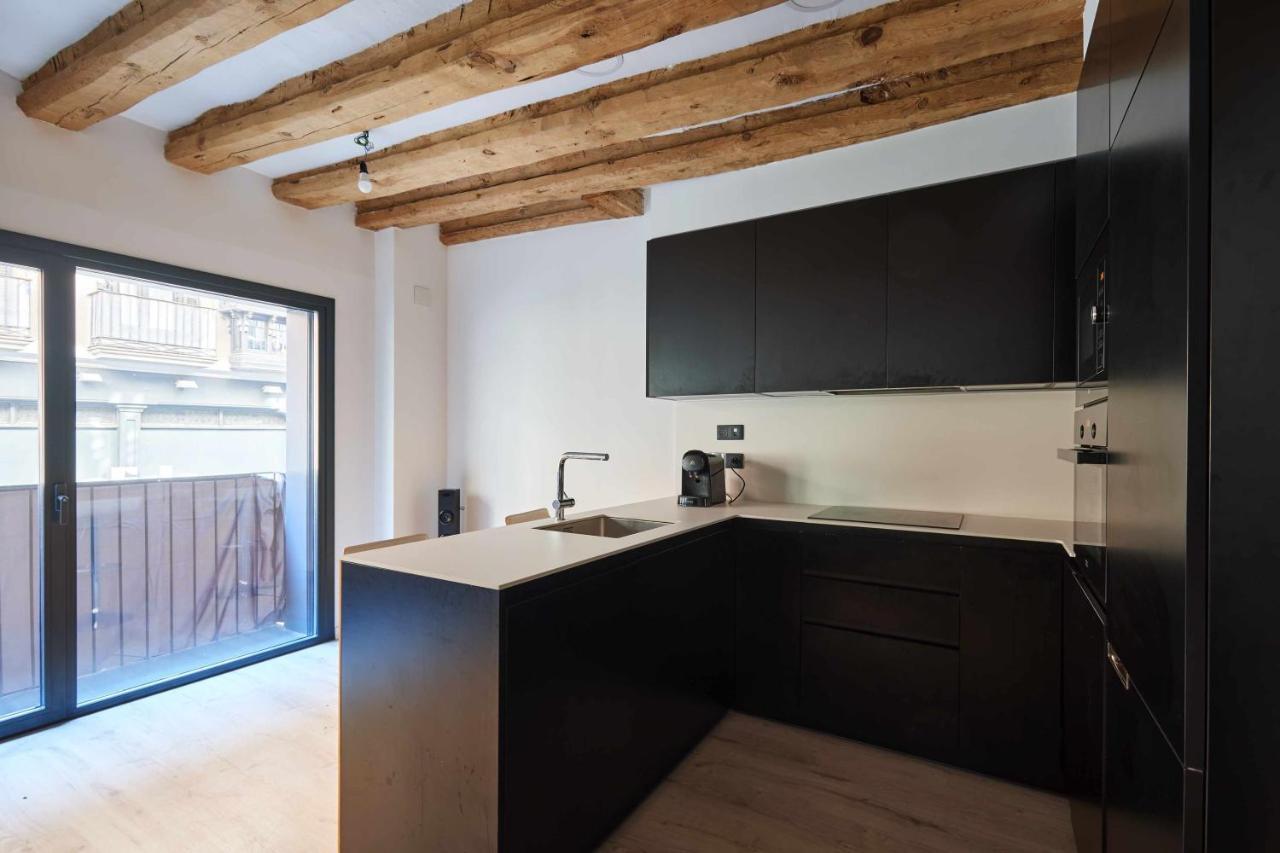 Apartamento Chapitela Deluxe Пампона Екстериор снимка