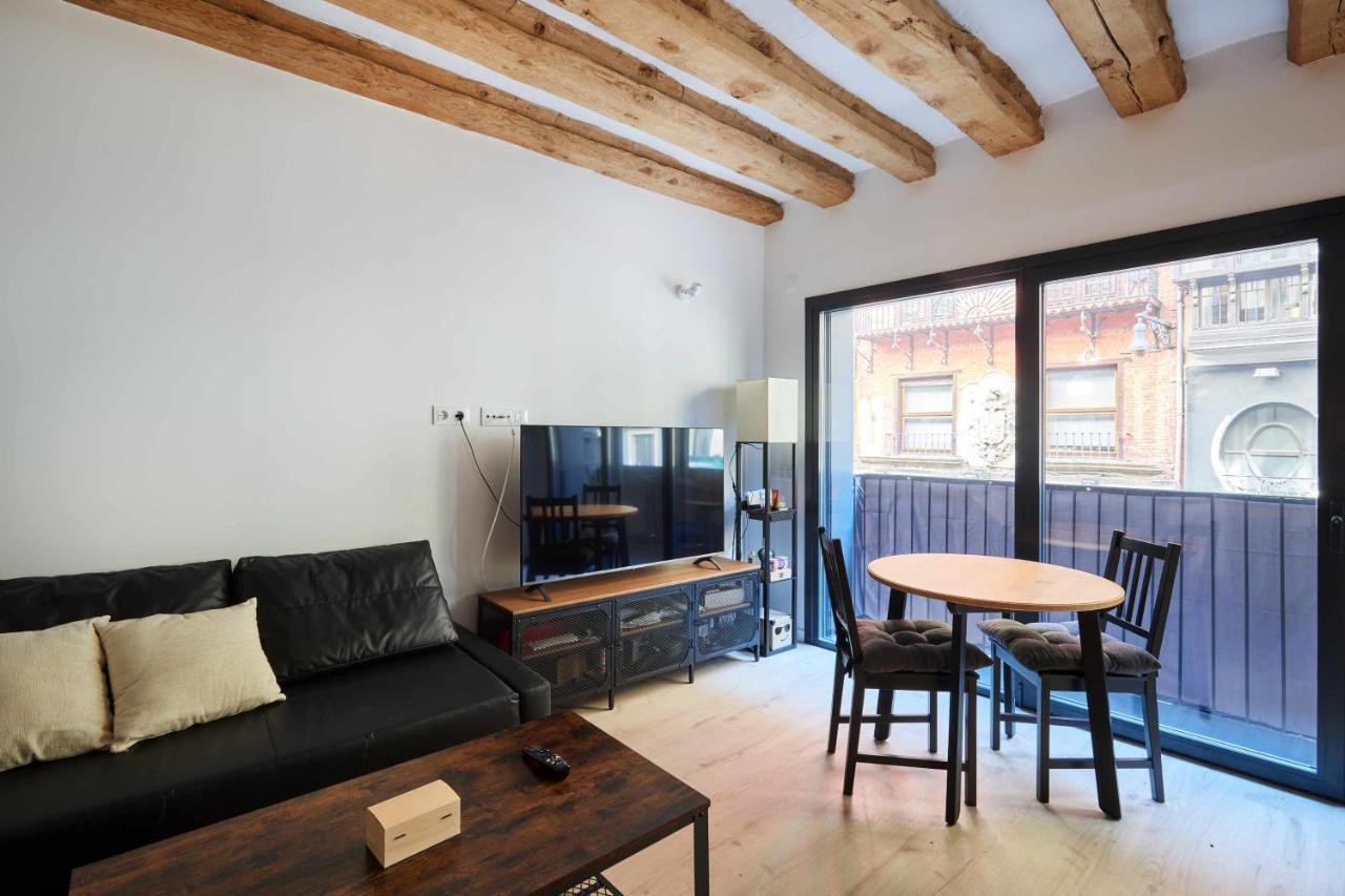 Apartamento Chapitela Deluxe Пампона Екстериор снимка
