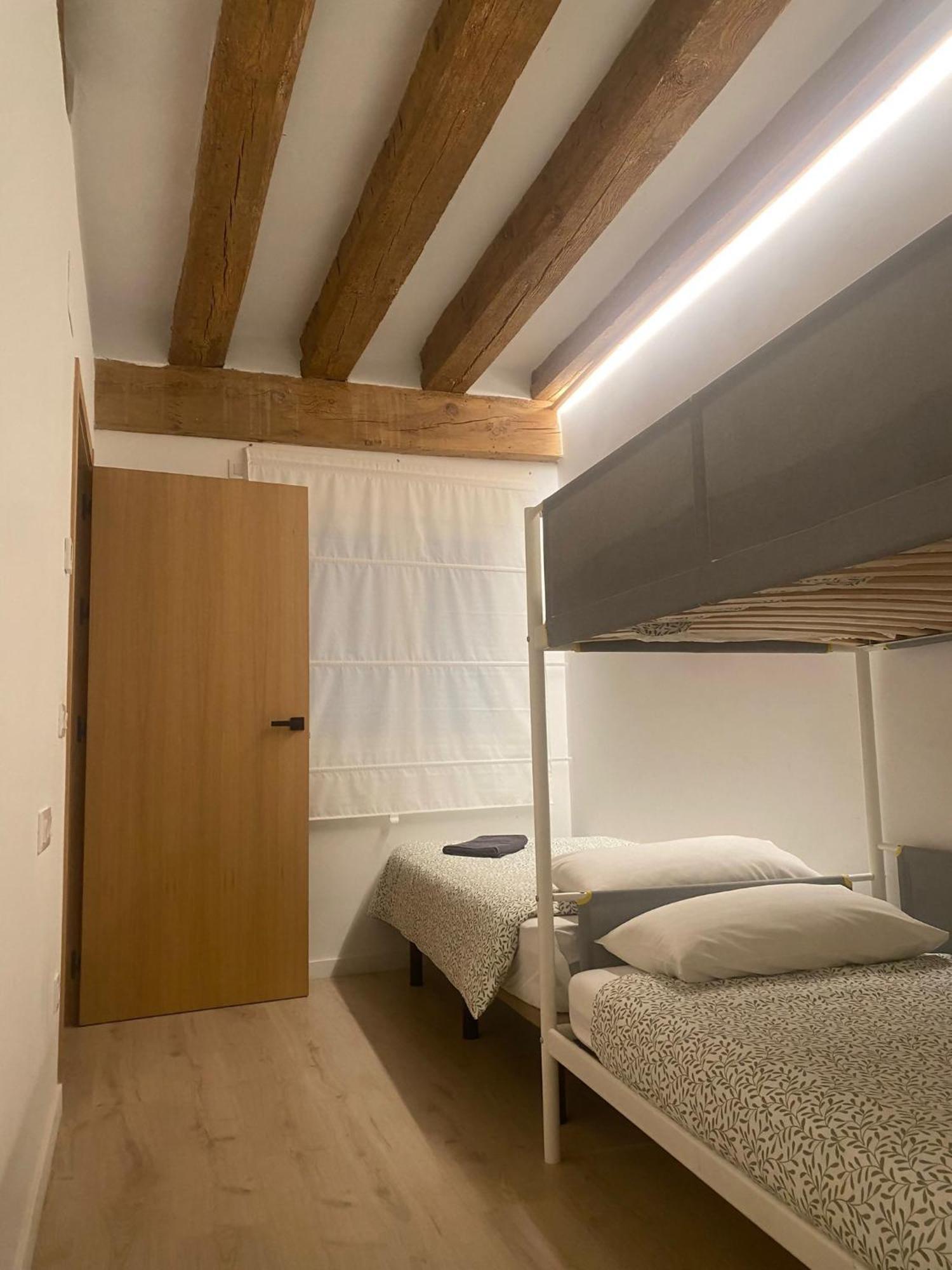 Apartamento Chapitela Deluxe Пампона Екстериор снимка